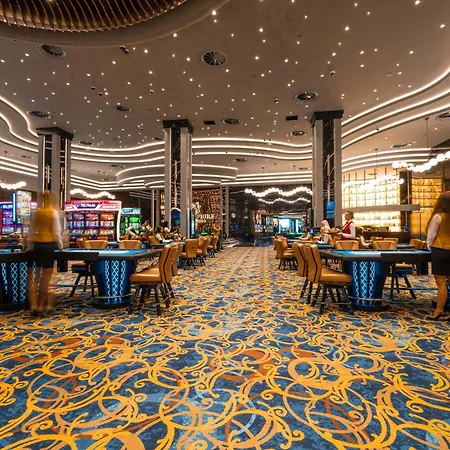 호텔 Grand Sapphire & Casino 5*