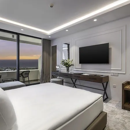 Hotel Grand Sapphire & Casino 5*