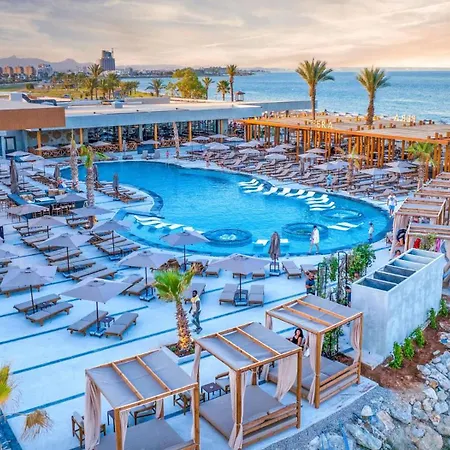 Grand Sapphire & Casino Hotel 5*