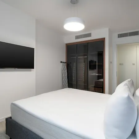 Grand Sapphire & Casino Hotel