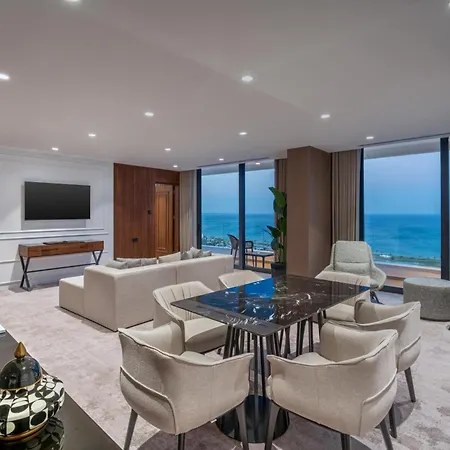 Grand Sapphire & Casino 酒店