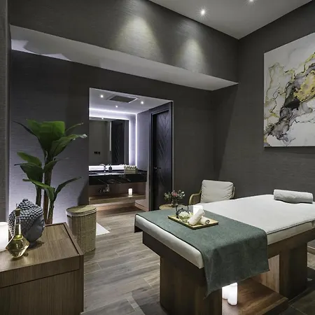 Grand Sapphire & Casino 5*