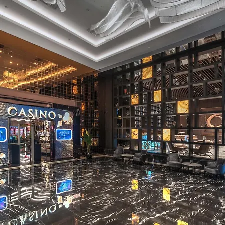 Grand Sapphire & Casino 5*