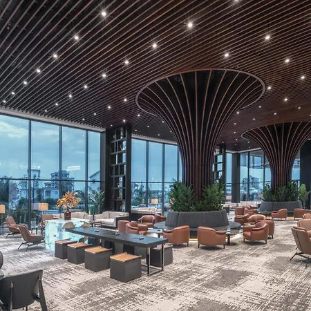 Grand Sapphire & Casino فندق