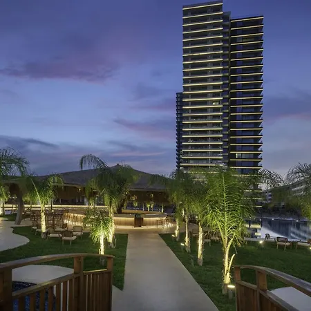 Grand Sapphire & Casino 5*