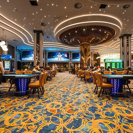 Grand Sapphire & Casino 5* Trikomo