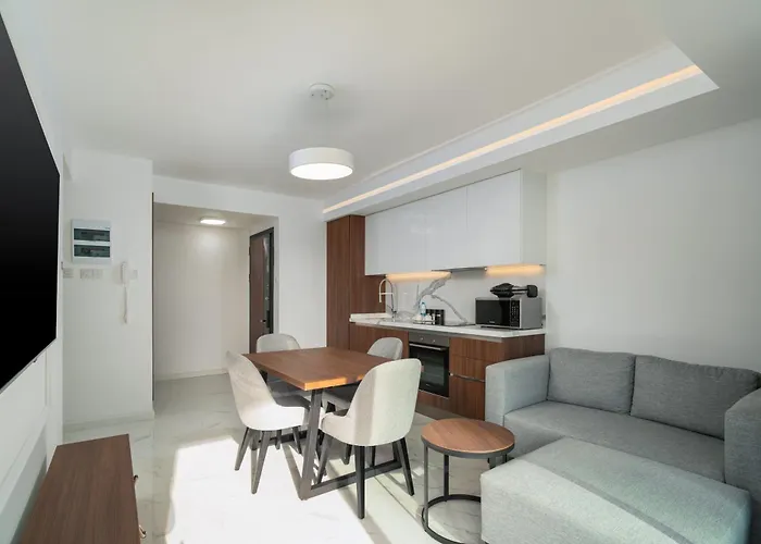 Grand Sapphire & Casino Hotel