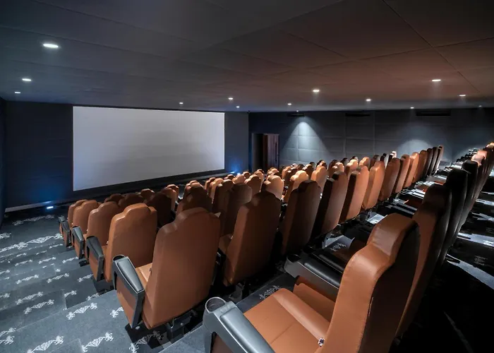 Grand Sapphire & Casino Hotel