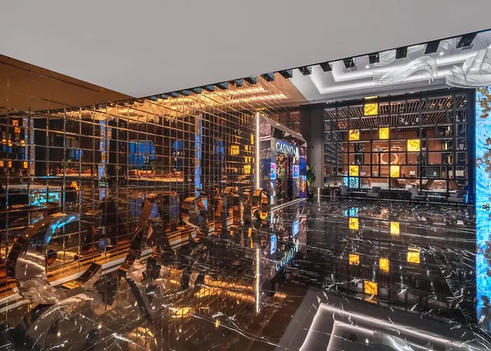 Grand Sapphire & Casino Hotel