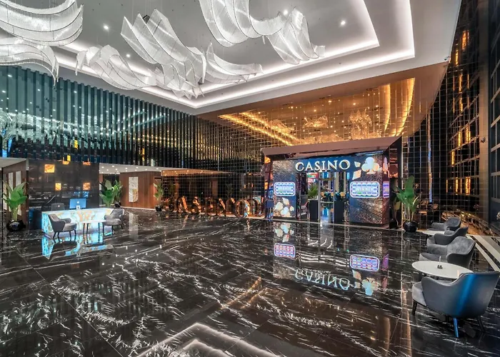 Grand Sapphire & Casino