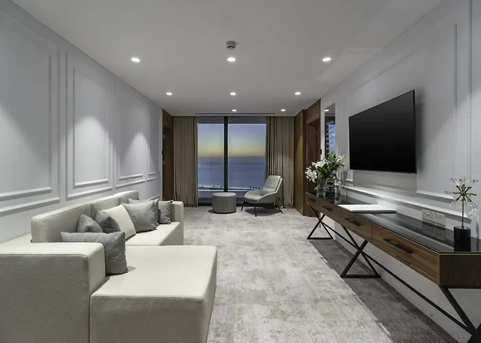 Hotel Grand Sapphire & Casino