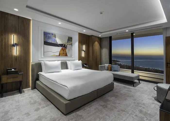 Grand Sapphire & Casino Hotel 5*